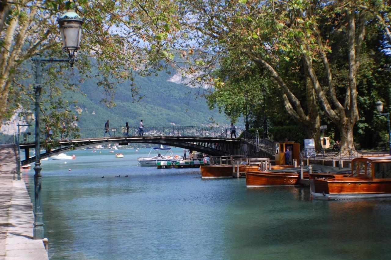 Le Cottage De Veyrier, Tres Jolie Vue Lac - Lla Selections By Location Lac Annecy Veyrier-du-Lac Exterior foto